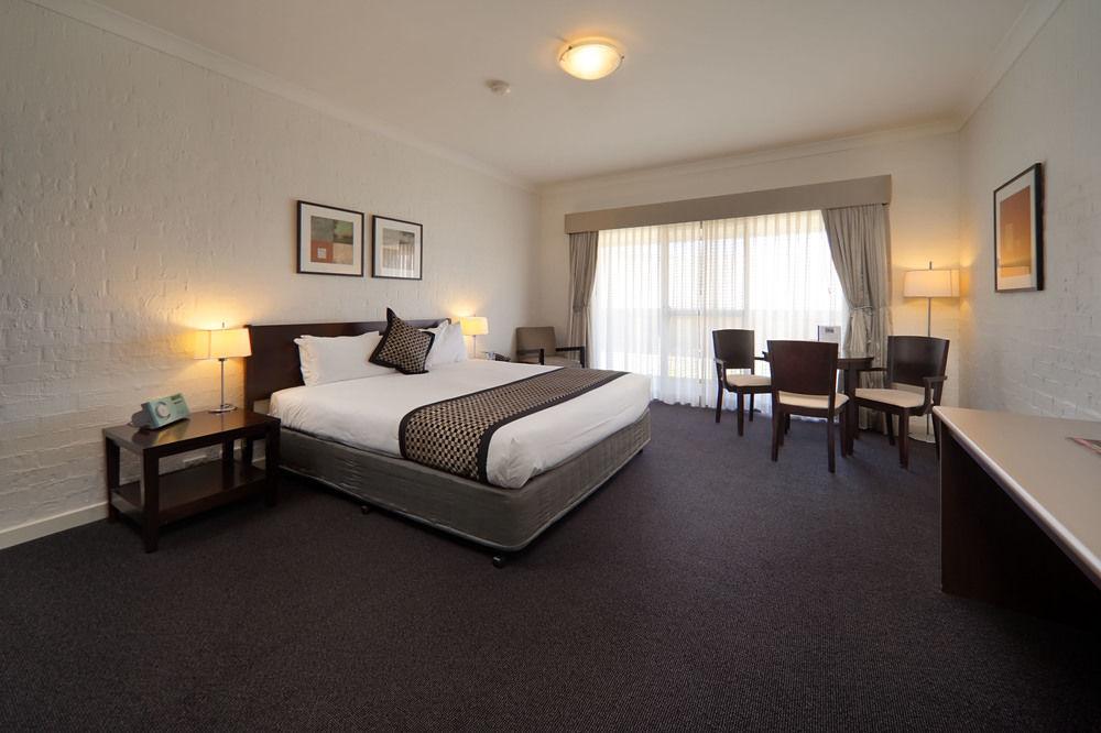 Blazing Stump Motel & Suites Wodonga Exterior foto